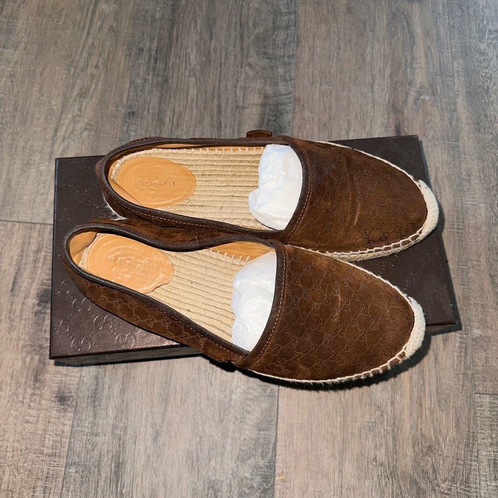 Slip on Gucci shoes